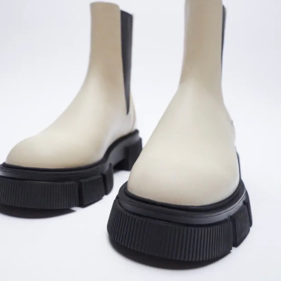 Zara Genuine Leather Lug sole Booties - Picture 3 of 5